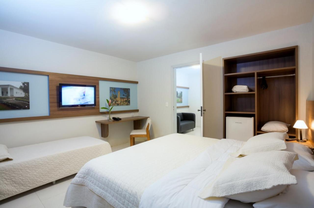 Hotel Tavares Correia Гараньюнс Экстерьер фото